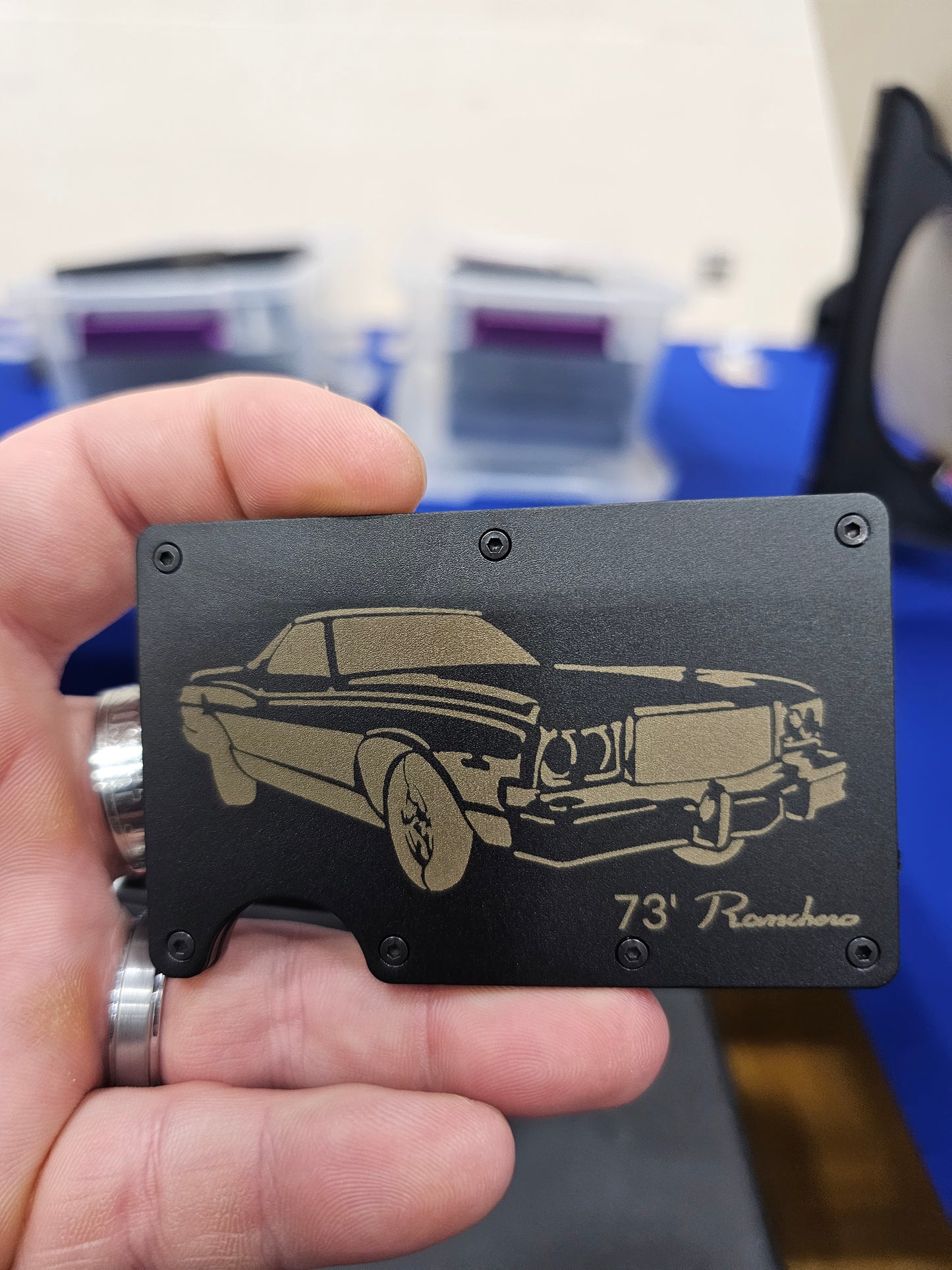 Minimalist Wallet – Sleek, Smart, and Unisex